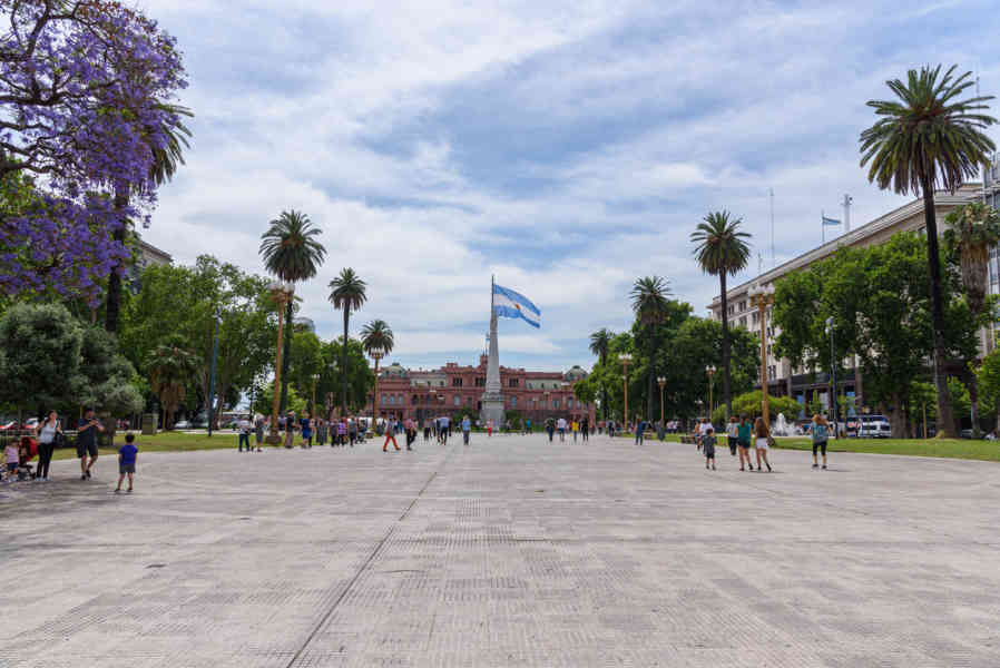 Argentina - Buenos Aires 001- Montserrat - plaza de Mayo.jpg